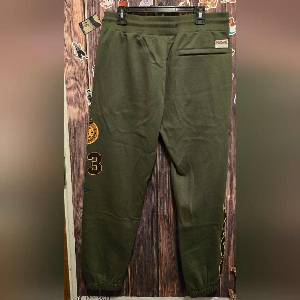 Cookies Olive Green Graphic Sweatpants - Picture 3 of 6